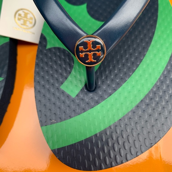NWT Tory Burch Emory Flip Flop Flat Logo Sandals - Picture 8 of 12